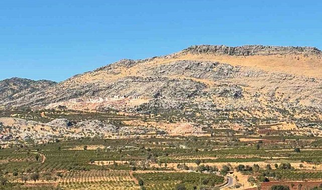 Mermer ocağında kaya altında kalan şahıs yaralandı