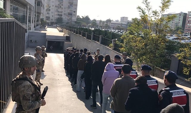 Mersin merkezli 9 ilde yasa dışı bahis operasyonu: 4'ü hakem 40 şüpheli adliyeye sevk edildi