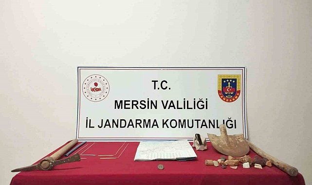 Mersin'de kaçak kazı operasyonu: 4 şüpheli yakalandı