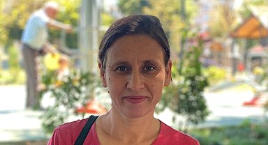 Mersin'deki koca vahşeti: Şüpheli tutuklandı, 4 çocuk annesi son yolculuğuna uğurlandı