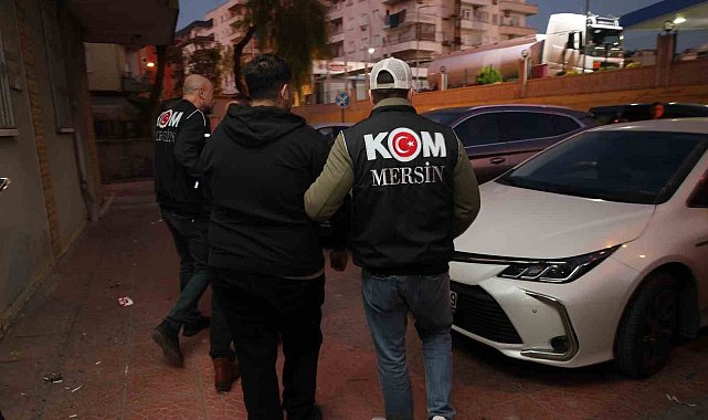 Mersin'deki rüşvet operasyonunda 6'sı gümrük memuru 11 kişi tutuklandı