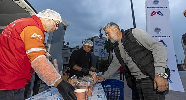 Mersin'de "1 Ekmek 1 Çorba"projesi yeniden başladı