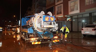 Mersin'de kuvvetli yağış sonrası hızlı müdahale