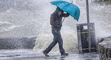 Meteoroloji'den kuvvetli yağış ve rüzgar uyarısı