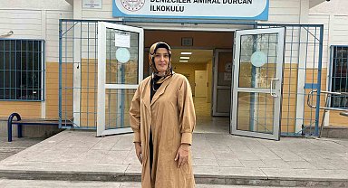 Mezun olduğu okula atanan öğretmenden duygulandıran vefa