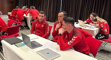 MHK, hakem gelişim programlarını Riva'da sürdürdü