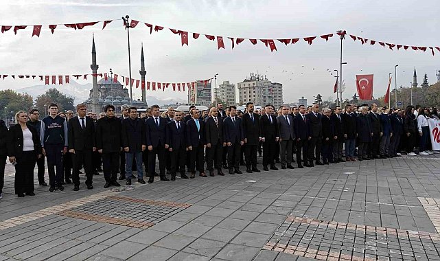 Milli Eğitim Müdürü Esen: "Erdemli bir topluma doğru giden yolda öğretmenin adanmışlığı, ideali çok önemli"