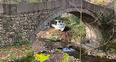Milli Mücadele'nin tanığı 150 yıllık taş köprü zamana meydan okuyor