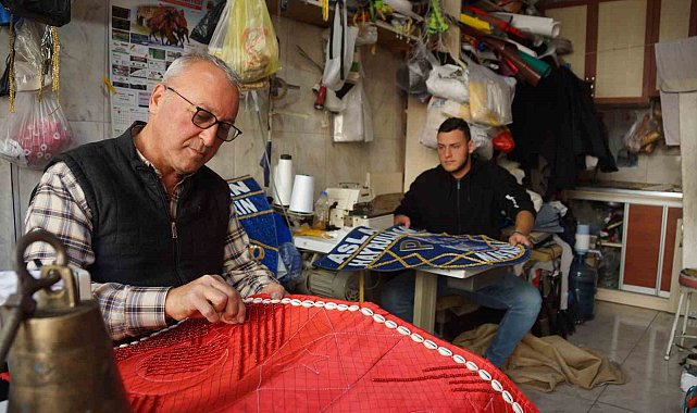Milyonluk pehlivan develer gelin gibi süslenmeden arenaya çıkmıyor
