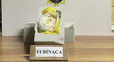 Minibüsün sünger bölmelerinden uyuşturucu çıktı