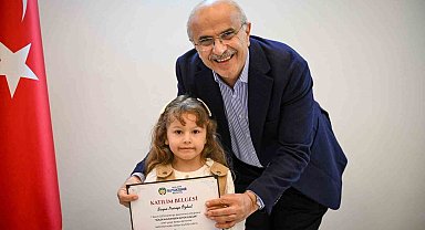 Minik yüreklerden Başkan Er'e anlamlı ziyaret