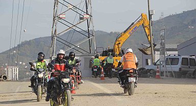 Motosiklet sürücülerinin tehlikeli 'eğitim pisti' alanı