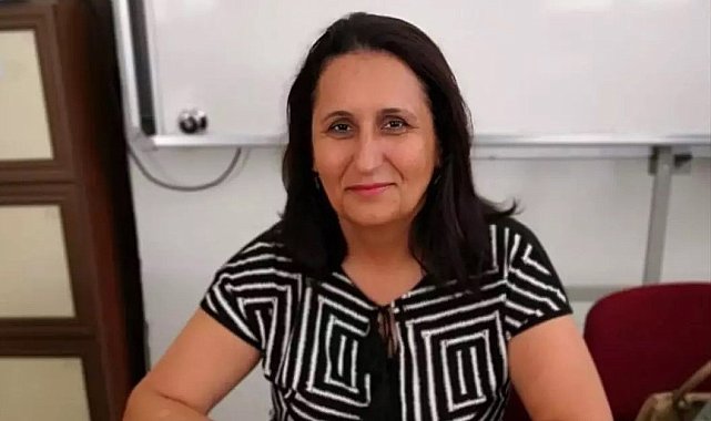 Motosikletin çarptığı öğretmen hayatını kaybetti