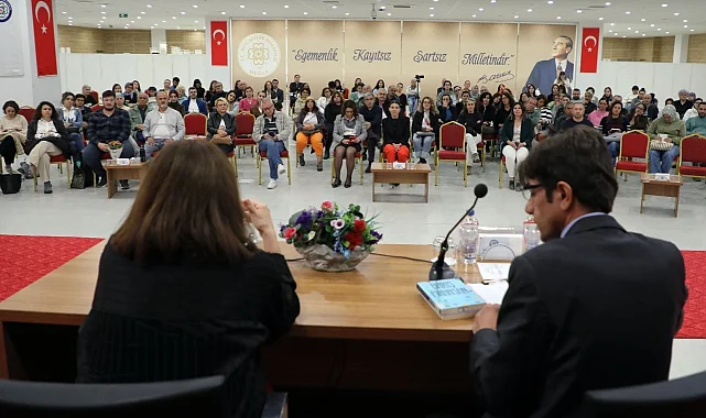 Muğla Büyükşehir Kitap Kulübü'nün okuma eylemi toplumsal deneyime dönüşüyor