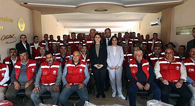 Muğla Büyükşehir'den 574 muhtara özel yelek