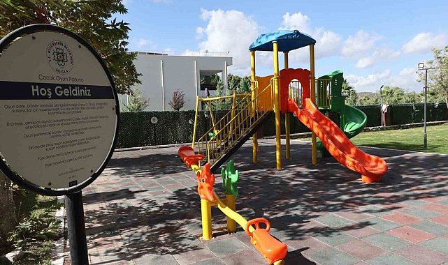 Muğla Büyükşehir'den Yatağan'a yeni oyun alanları ve bank desteği