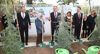 Muğla'da 16 bin 453 öğretmen için 16 Bin 453 fidan toprakla buluşuyor