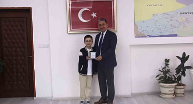 Muğla'da Atatürk sevgisi şiirle taçlandı