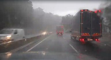 Muğla'da sağanak ve dolu yağışı etkili oldu