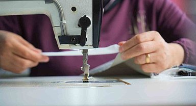 Muş'ta kursiyer kadınlar üreterek hem öğreniyor hem mutlu ediyor