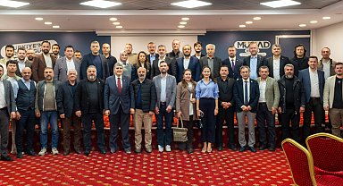 MÜSİAD Bursa'da 'Müstakil Düşünceler Zirvesi'nde küresel beklentiler