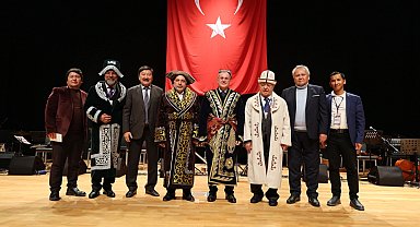 Mustafa Yalçın'a "Türk Dünyası Üstün Hizmet Ödülü"