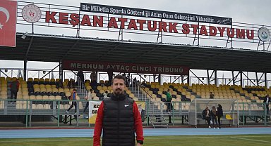 Müzikten sahaya uzanan yolculuk... Keşanlı müzisyen yıllar sonra futbola döndü