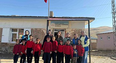 Narman'dan Karaçoban'a uzanan kardeşlik köprüsü