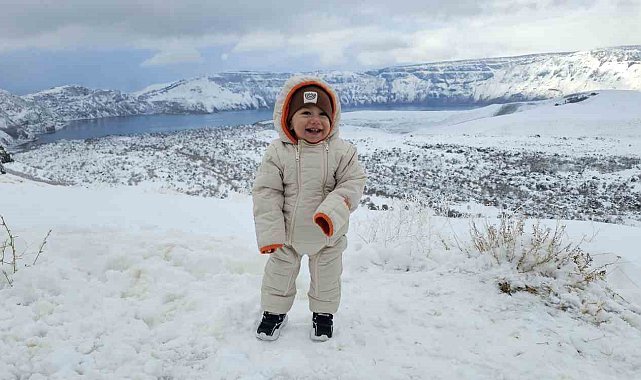 Nemrut Kalderası beyaz gelinliğini giydi