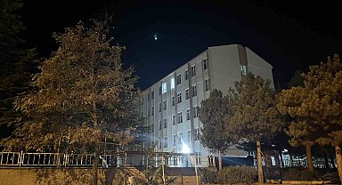 Niğde'de 6 öğrenci yedikleri pastadan sonra hastanelik oldu