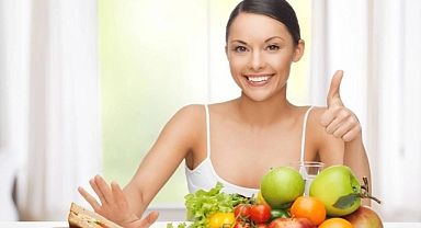 Öğr. Dyt. Bilge Naz İnhanlı Yazdı: Kadınlar İçin Günlük Sağlıklı Alışkanlıklar: Beslenme ve Yaşam Tarzı Önerileri