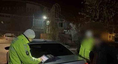 Öğrenci yurdu önünde drift atan sürücü yakalandı