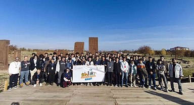 Öğrenciler "Maziden Atiye Ahlat" programıyla tarih yolculuğuna çıkıyor