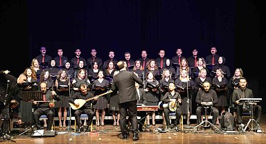 Öğretmenler Günü'nde 'Hizmet Şeref Madalyaları' sahiplerini buldu