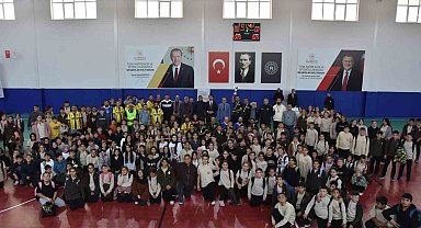 Öğretmenler hünerlerini filede sergiledi