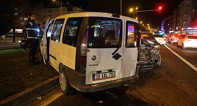 Önce kaza yaptı, sonra kayıplara karıştı