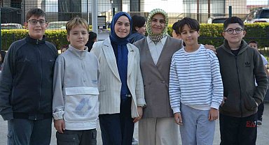 Ordu'da 27 yıllık öğretmen, yetiştirdiği eski öğrencisiyle omuz omuza görev yapıyor