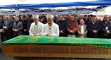 Ordu'da göçük altında kalan kamyon şoförü toprağa verildi