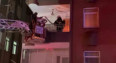 Ordu'da yangında evde mahsur kalan çocuğu ekipler kurtardı