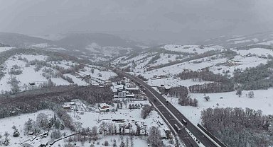 Orta Karadeniz'de kuvvetli yağış uyarısı: Yüksek kesimlerde kar bekleniyor