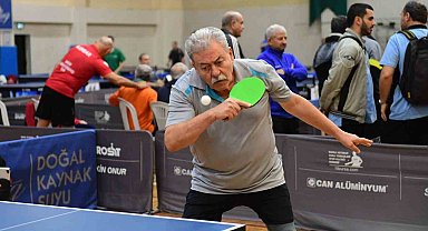 Osmangazi'de veteran sporcular final için ter döktü