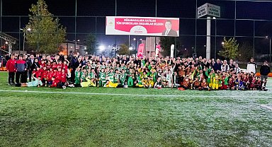 Osmangazi'de Cumhuriyetin ışığı sporla birleşti