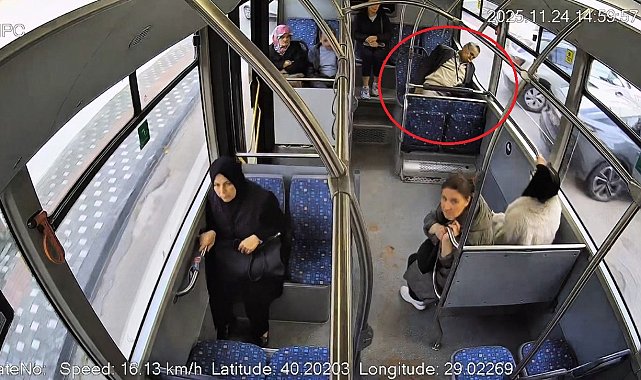 Otobüste fenalaşan adam için zamanla yarış...Yolcularla birlikte acile böyle çekti