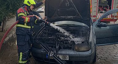 Otomobil seyir halindeyken alev aldı