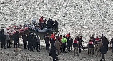 Otomobilin uçtuğu barajda kaybolan gencin cansız bedeni bulundu