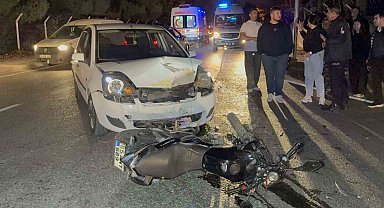 Otomobille çarpışan motosikletin sürücüsü ağır yaralandı