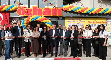 Özhan Marketler Zinciri, yeni şubesini hizmete açtı