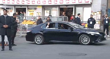 Papa 14. Leo, Bomonti'deki Fransız Fakirhanesi'ni ziyaret etti