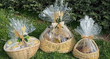 Papa 14. Leo'ya Bursa'dan coğrafi işaretli hediyeler