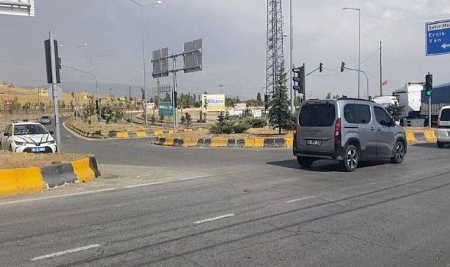 Patnos'ta trafik kazaları artıyor: Sebep yol değil, sürücü bilinci eksikliği